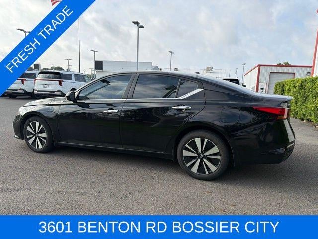 2022 Nissan Altima 2.5 SV Sedan