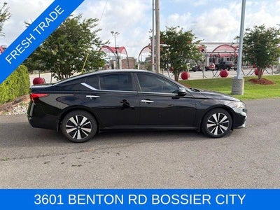 2022 Nissan Altima 2.5 SV Sedan