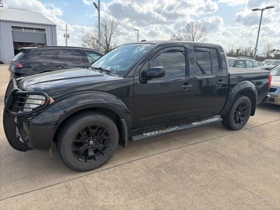 2018 Nissan Frontier Crew Cab 4x2 SV V6 Auto