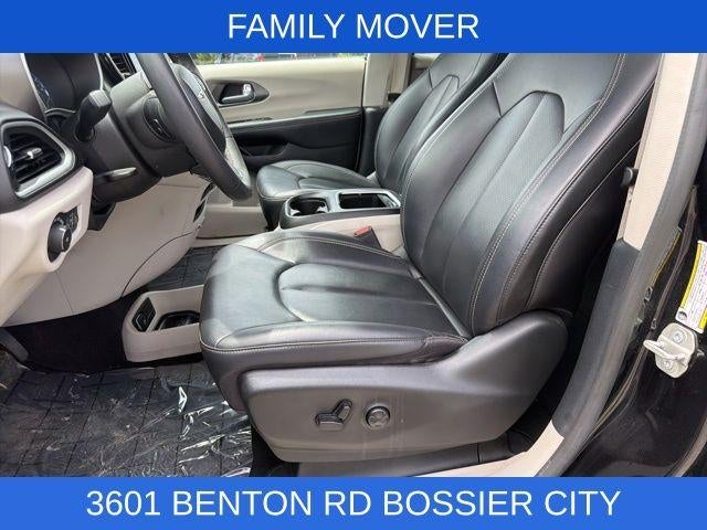 2024 Chrysler Pacifica Touring L FWD