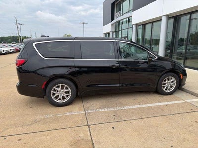 2024 Chrysler Pacifica Touring L FWD