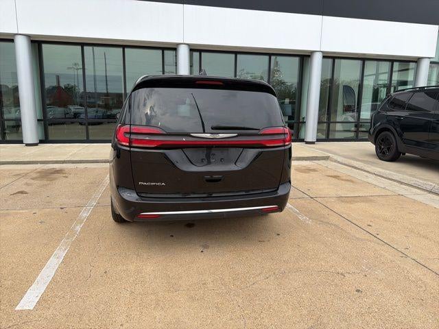 2024 Chrysler Pacifica Touring L FWD