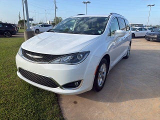 2019 Chrysler Pacifica Touring L FWD