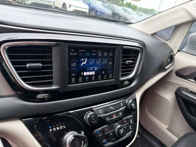 2020 Chrysler Pacifica Touring L FWD