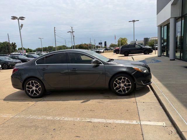 2017 Buick Regal Sport Touring FWD