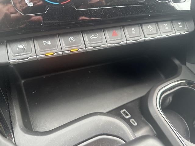 2023 GMC Sierra 1500 Crew Cab Short Box 4-Wheel Drive AT4X