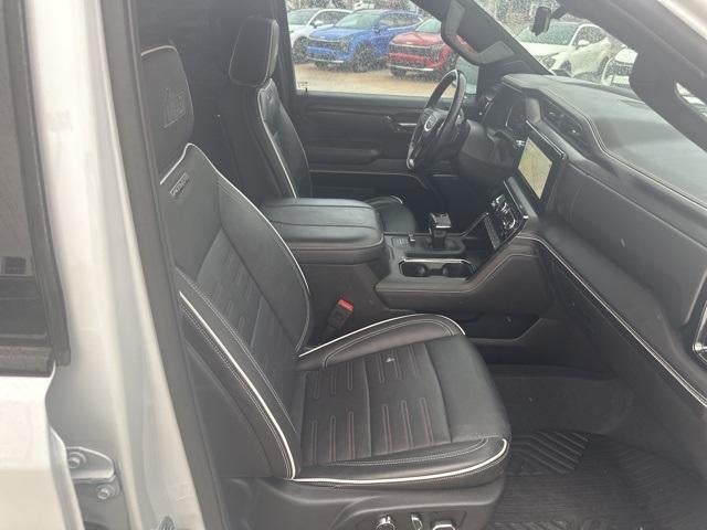 2023 GMC Sierra 1500 Crew Cab Short Box 4-Wheel Drive AT4X