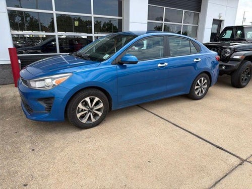 2022 Kia Rio S IVT