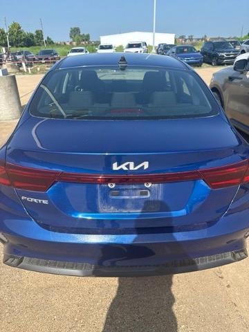 2024 Kia Forte LXS IVT