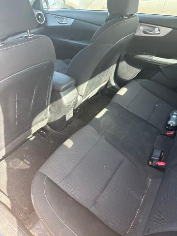 2024 Kia Forte LXS IVT