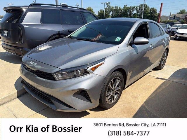 2023 Kia Forte LXS IVT
