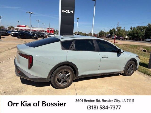 2025 Kia K4 LXS FWD