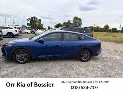 2025 Kia K4 LXS FWD