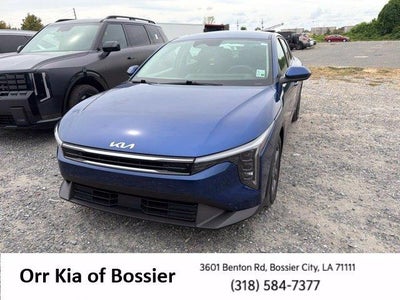 2025 Kia K4 LXS FWD
