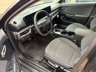 2025 Kia K4 LX FWD