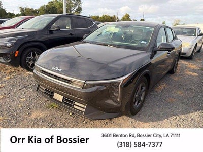 2025 Kia K4 LXS FWD