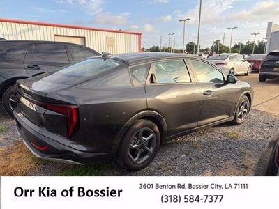 2025 Kia K4 LXS FWD