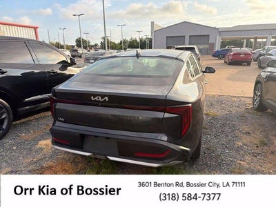 2025 Kia K4 LXS FWD