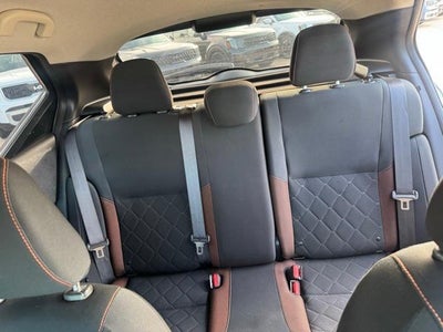 2020 Nissan Kicks SR FWD