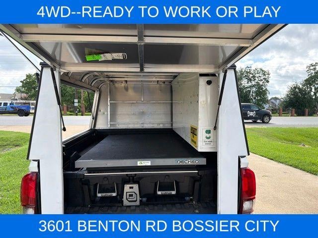 2023 Toyota Tacoma 4WD 4WD SR5 Double Cab 6' Bed V6 AT (Natl)