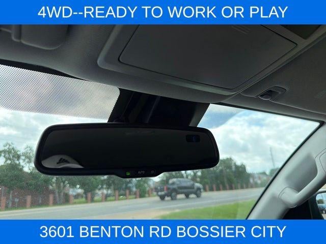 2023 Toyota Tacoma 4WD 4WD SR5 Double Cab 6' Bed V6 AT (Natl)