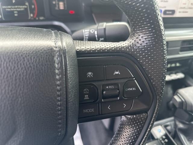 2024 Toyota Tacoma 4WD 4WD SR5 Double Cab 5' Bed AT (GS)