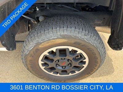 2024 Toyota Tacoma 4WD 4WD TRD Off Road Double Cab 5' Bed AT (Natl)