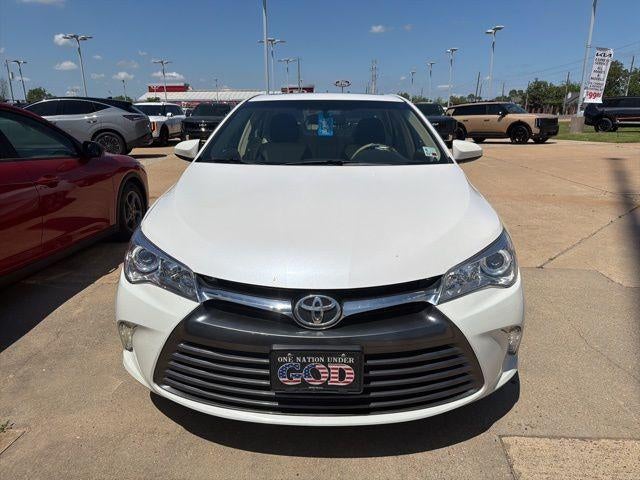 2015 Toyota Camry 4dr Sdn I4 Auto XLE (SE)