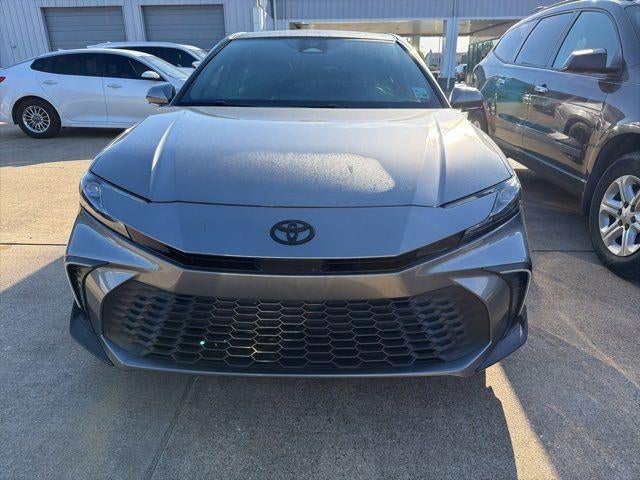 2025 Toyota Camry SE (SE)