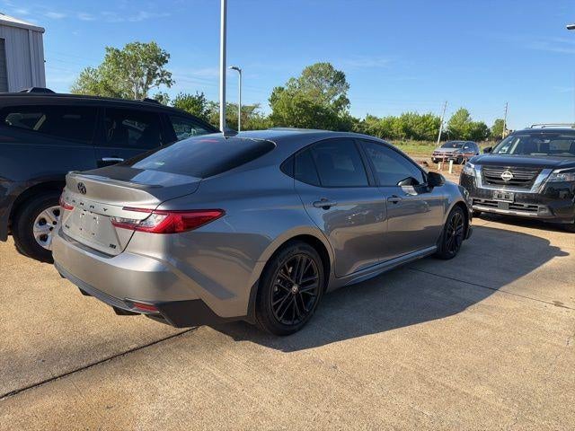 2025 Toyota Camry SE (SE)