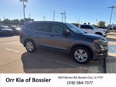 2017 Honda Pilot LX 2WD