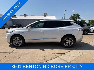 2023 Buick Enclave Essence FWD