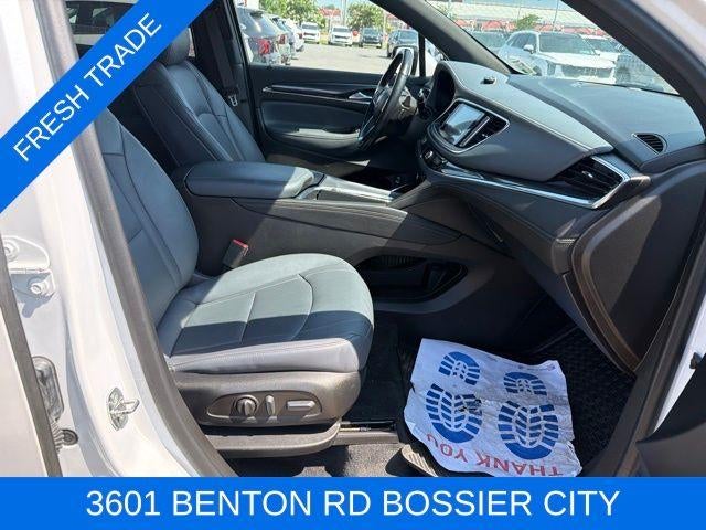 2023 Buick Enclave Essence FWD