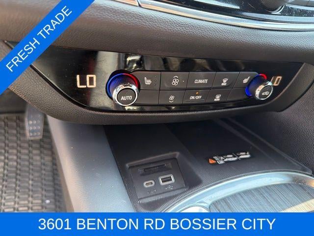 2023 Buick Enclave Essence FWD