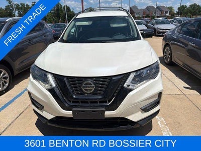 2018 Nissan Rogue FWD SV