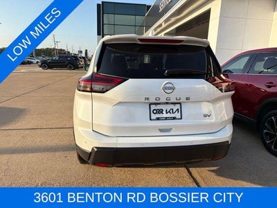 2024 Nissan Rogue FWD SV