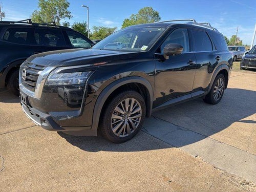 2023 Nissan Pathfinder SL 2WD