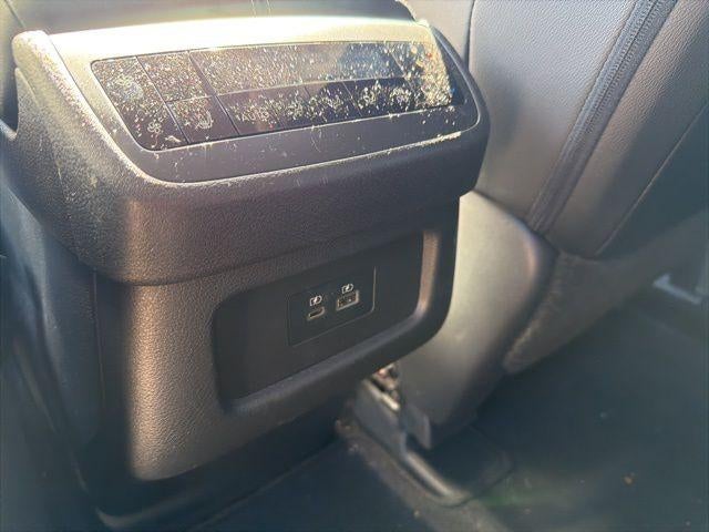 2023 Nissan Pathfinder SL 2WD