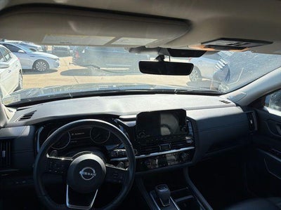 2023 Nissan Pathfinder SL 2WD