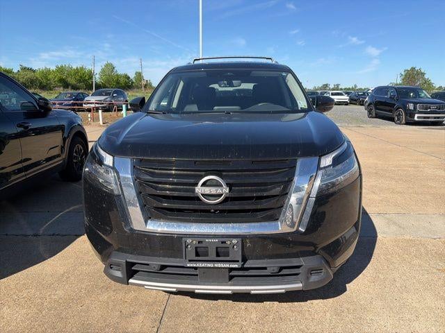 2023 Nissan Pathfinder SL 2WD