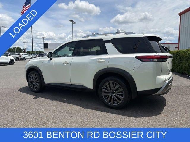 2022 Nissan Pathfinder SL 2WD