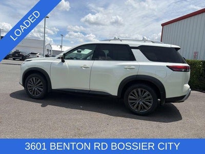 2022 Nissan Pathfinder SL 2WD