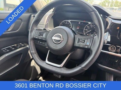 2022 Nissan Pathfinder SL 2WD