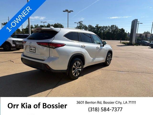 2022 Toyota Highlander XLE FWD (Natl)