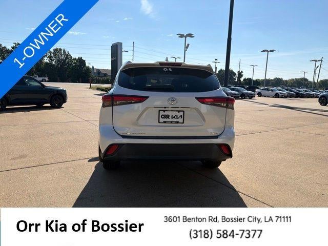 2022 Toyota Highlander XLE FWD (Natl)