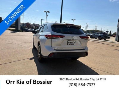 2022 Toyota Highlander XLE FWD (Natl)