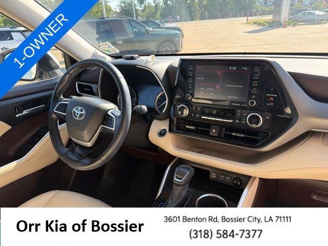 2022 Toyota Highlander XLE FWD (Natl)