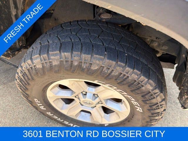 2019 Toyota Tacoma 4WD 4WD TRD Off Road Double Cab 5' Bed V6 AT (Natl)