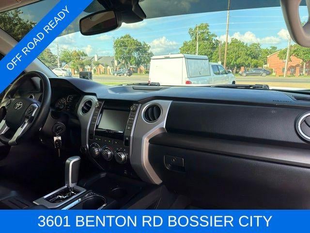 2019 Toyota Tundra 4WD 4WD SR5 CrewMax 5.5' Bed 5.7L FFV (SE)