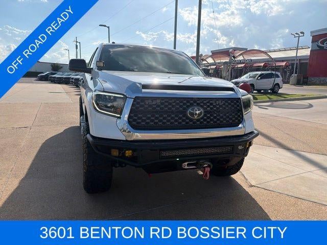 2019 Toyota Tundra 4WD 4WD SR5 CrewMax 5.5' Bed 5.7L FFV (SE)